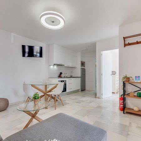 Apartamento Con Amplio Porche Y Bbq Benalmádena Dış mekan fotoğraf