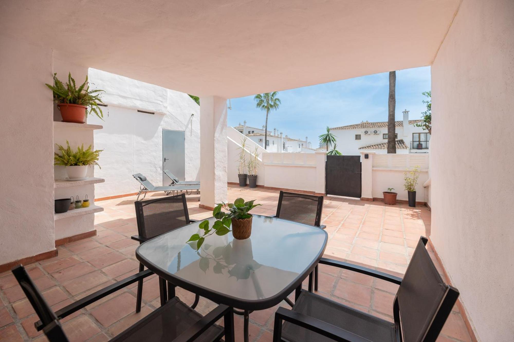 Apartamento Con Amplio Porche Y Bbq Benalmádena Dış mekan fotoğraf