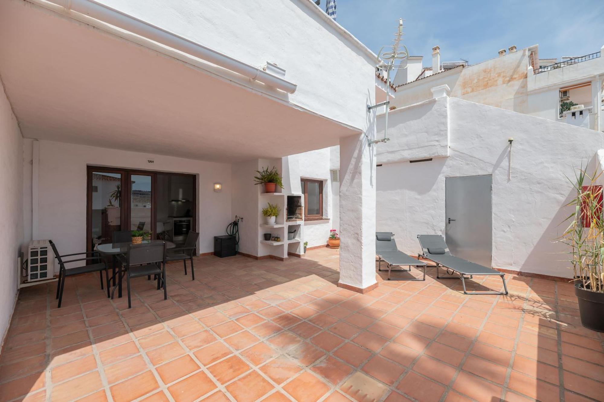 Apartamento Con Amplio Porche Y Bbq Benalmádena Dış mekan fotoğraf